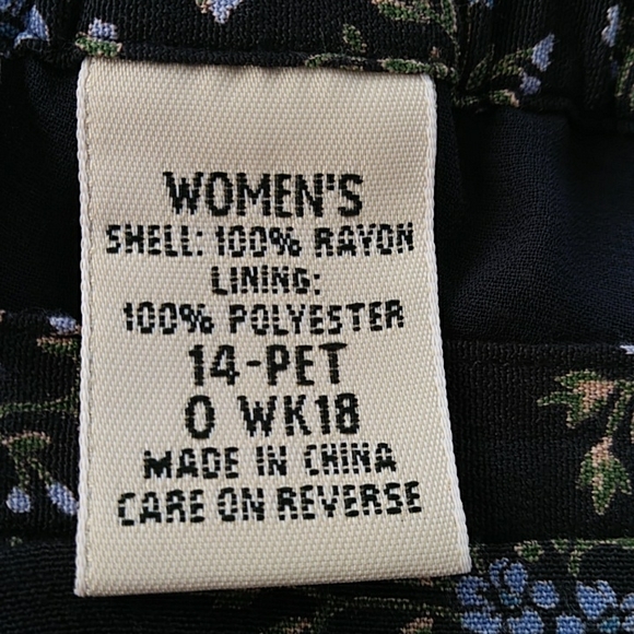 L.L. Bean Floral Lined Women's A-Line Skirt Plus 14P Black Blue - Picture 4 of 14